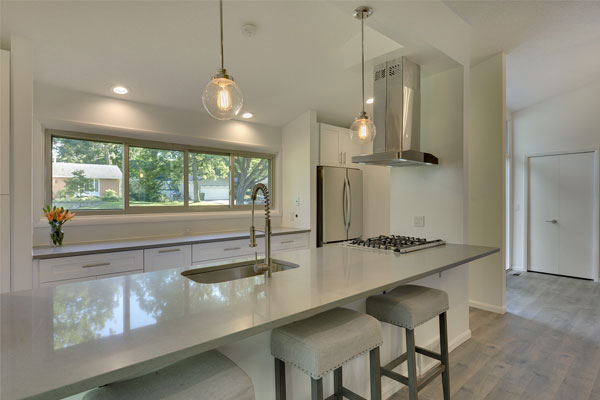 A Complete Guide to White Shaker Kitchen Cabinets - GEC Cabinet Depot
